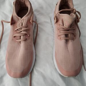 Puma Women's Blush Pink Sneakers